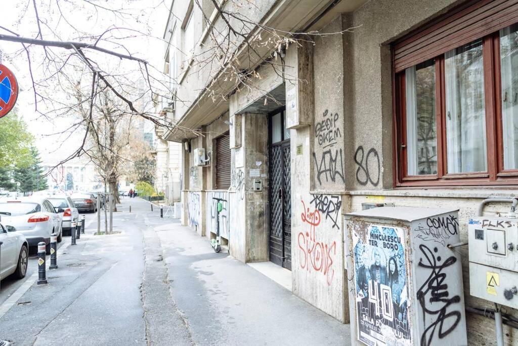 La Dame Bleue Apartment Bucharest Exterior photo